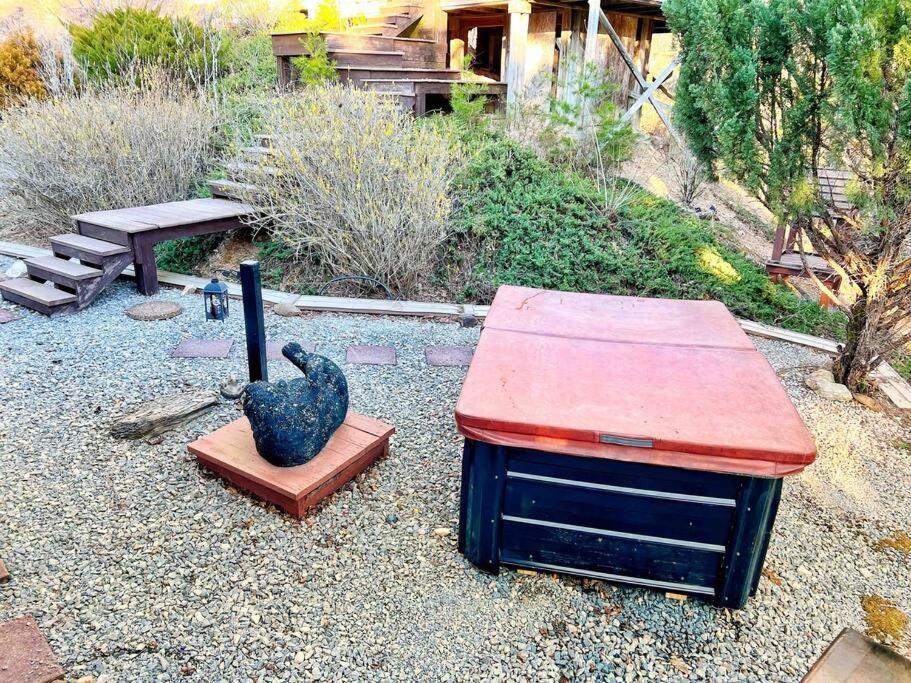 Tiny House, Wifi,Hot Tub,Secluded Villa Cosby Eksteriør bilde
